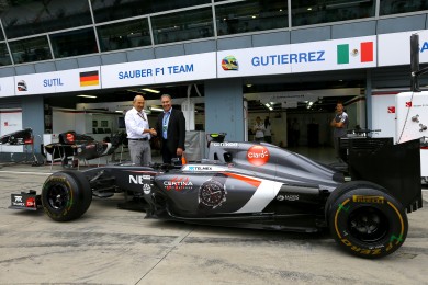 PSauber_ABosshard_SauberF1Team_Car[2]